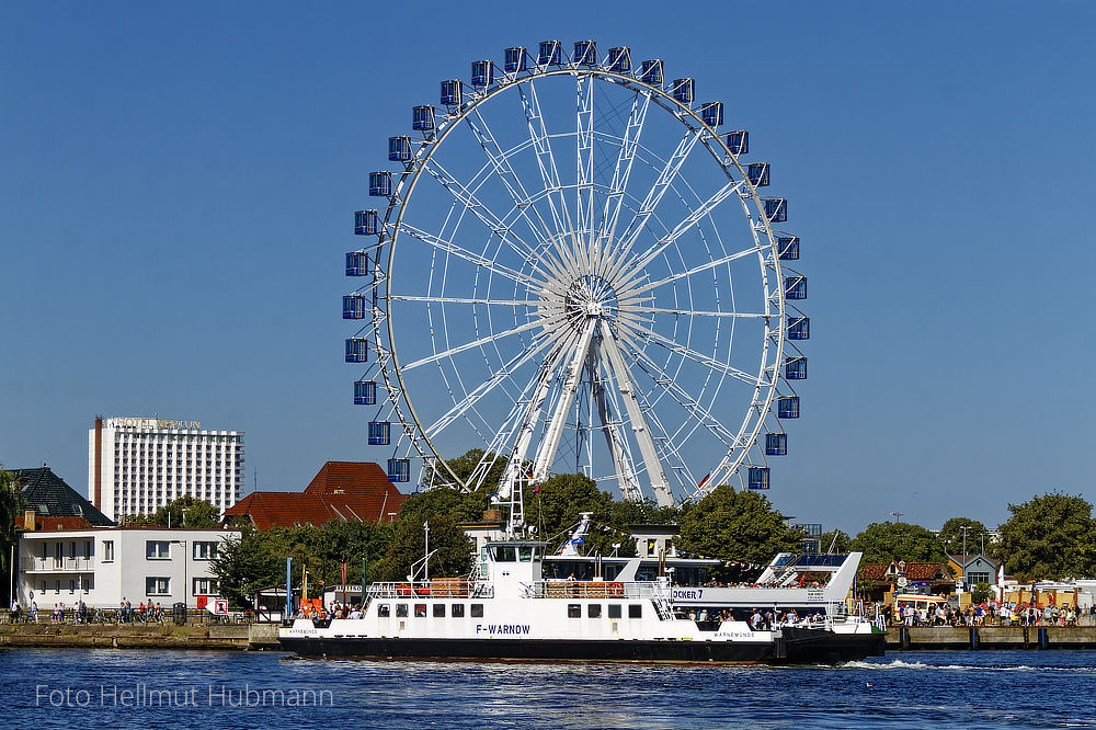 HANSE SAIL 2022. EIN RIESENRAD ALS ENERGIEQUELLE? EIN VERSUCH.?