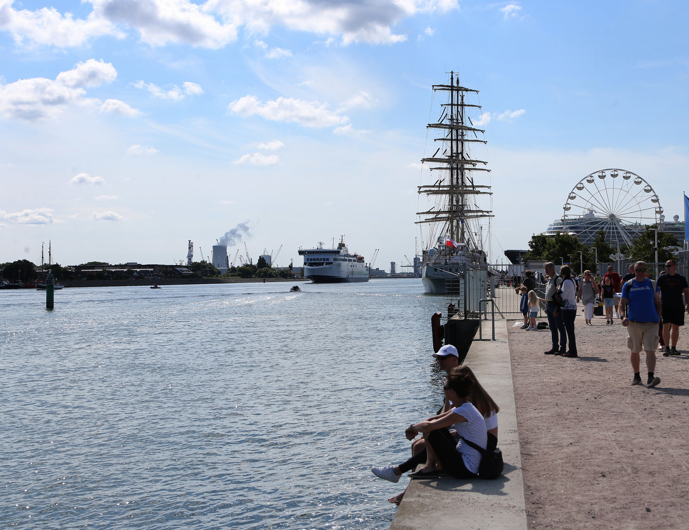 Hanse Sail - Schiffe auf der Warnow