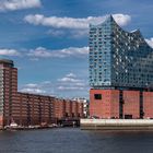 Hanseatic Trade Center und Elbphilharmonie
