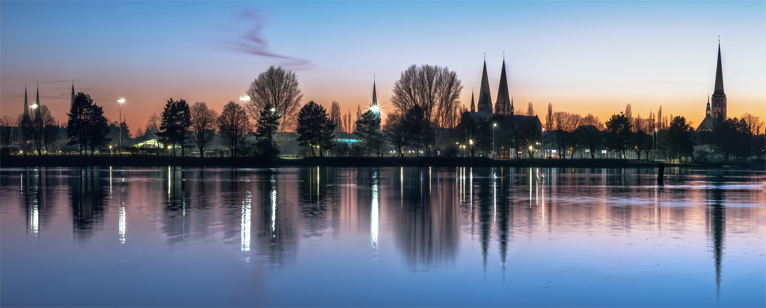 Hansestadt Lübeck: ****Auf einen Blick****