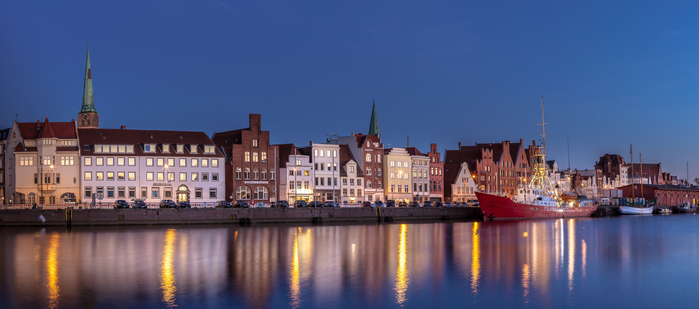 Hansestadt Lübeck: Feuerschiff Fehmarnbelt an der Untertrave