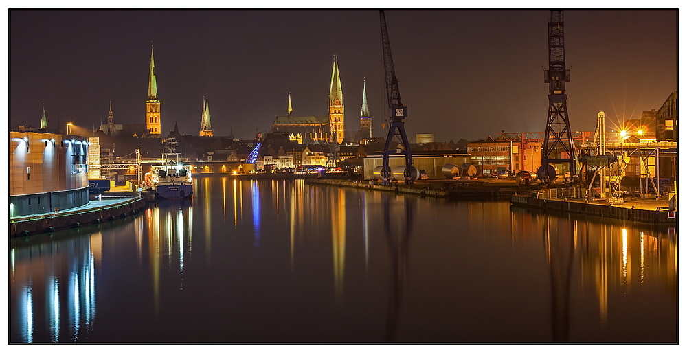 Hansestadt Lübeck: Hafen