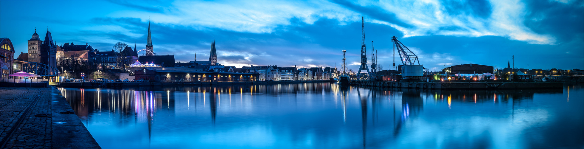 Hansestadt Lübeck: Hafenpanorama