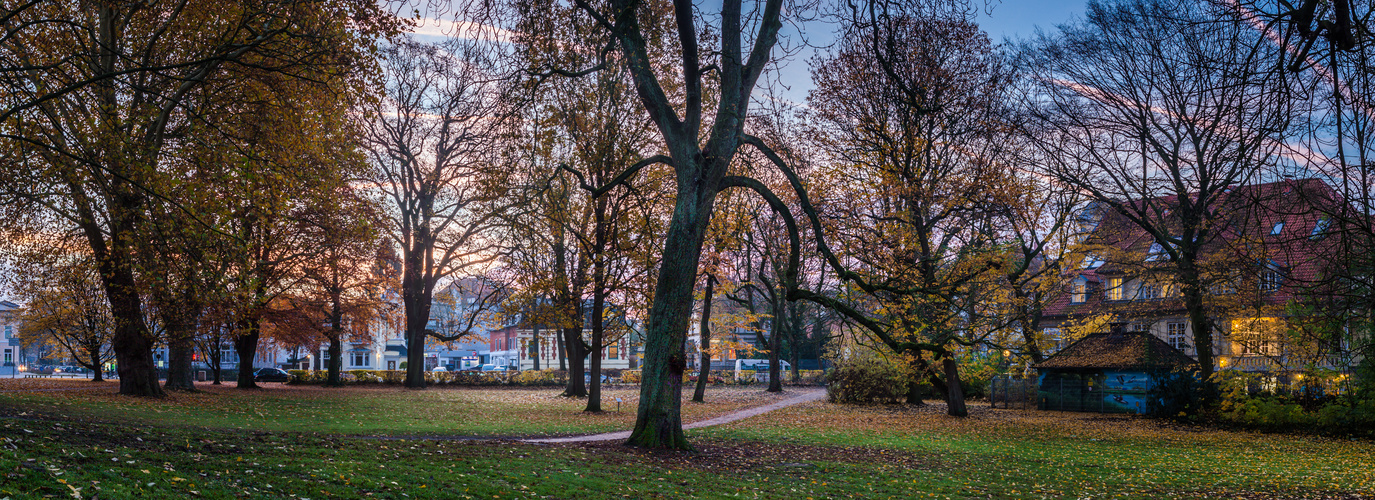 Hansestadt Lübeck: Hüxtertorallee