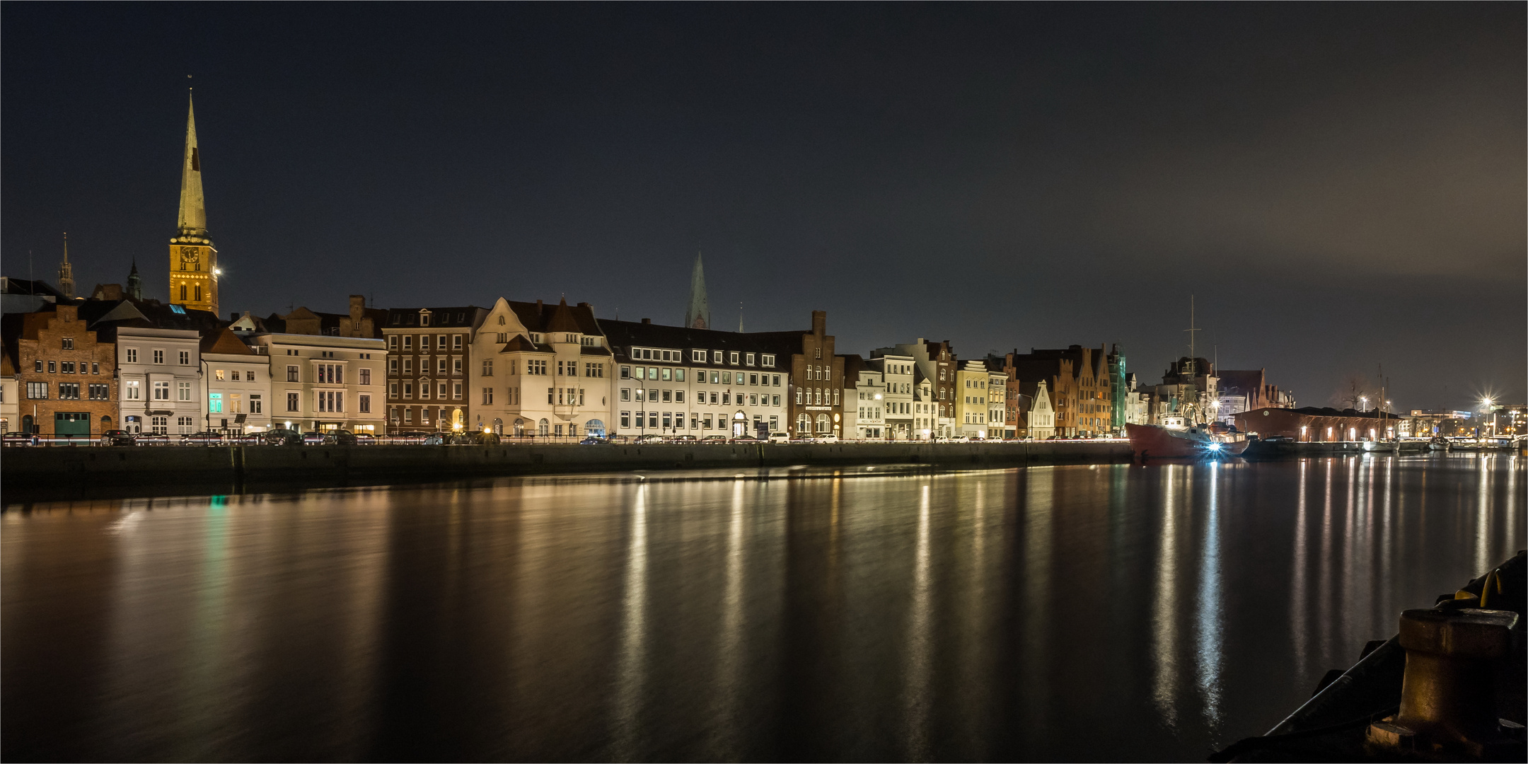 Hansestadt Lübeck: ****In der Frühe****