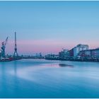 Hansestadt Lübeck: Morgenlicht im Hafen