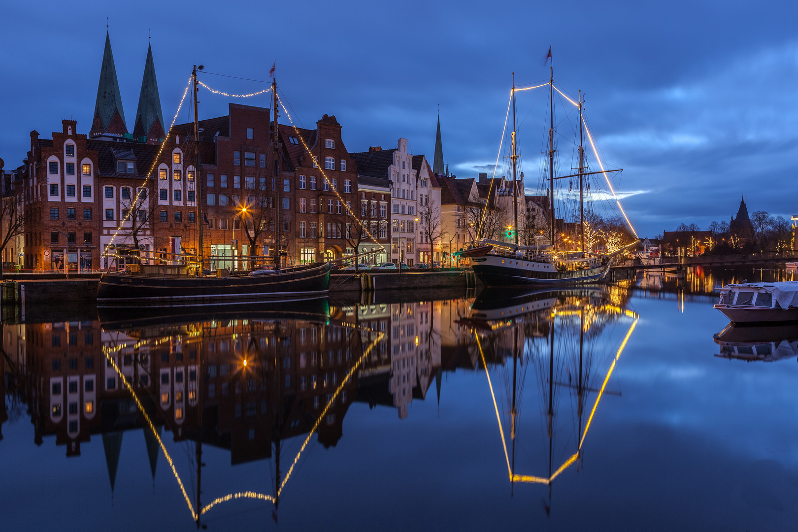 Hansestadt Lübeck: Weihnachtlicher Museumshafen