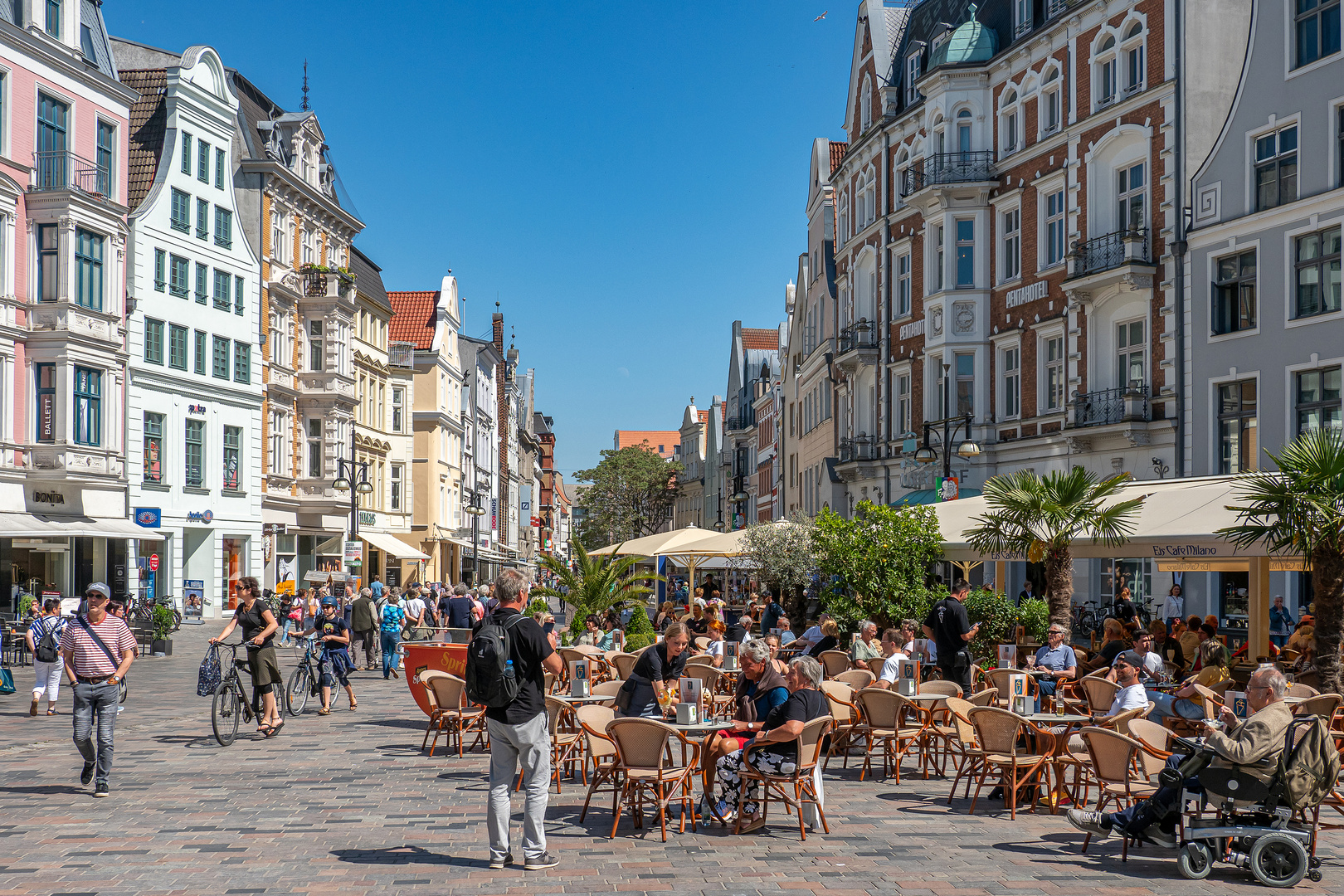 Hansestadt Rostock im Frühling