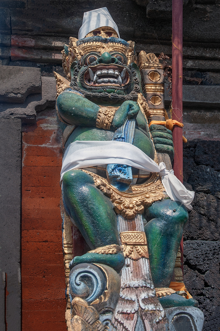 Hanuman at the entrance gate