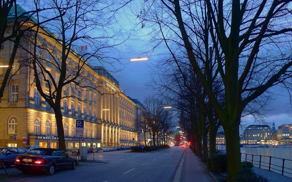 Hapag-Lloyd-Gebäude, Ballindamm