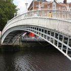 Ha'penny bridge Dublin