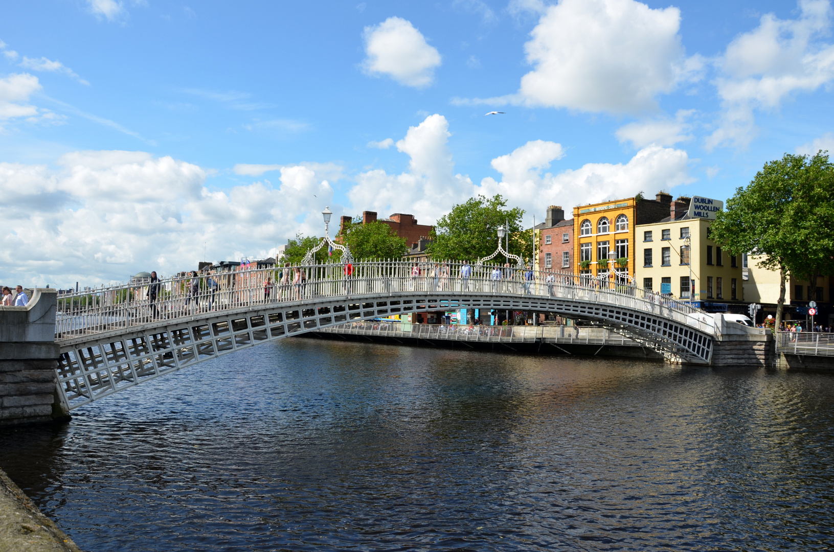 Ha'penny Bridge - Dublin - Ireland