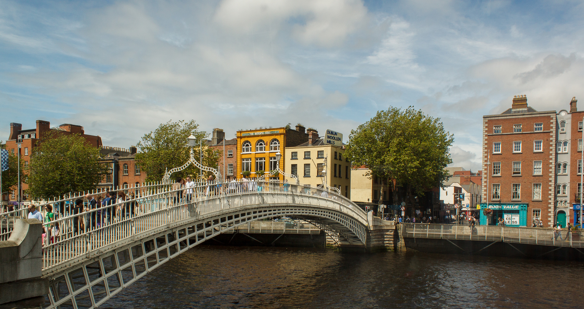 Ha'penny Bridge in Dublin