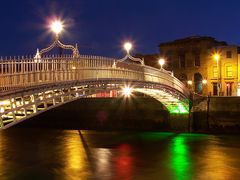 Ha'Penny crossing Liffey