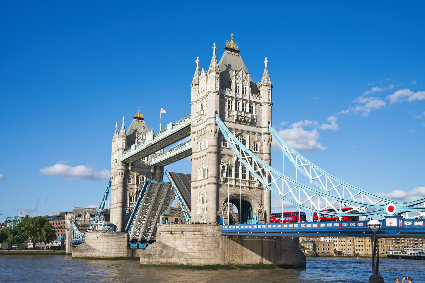 Happy Hour @ Tower Bridge