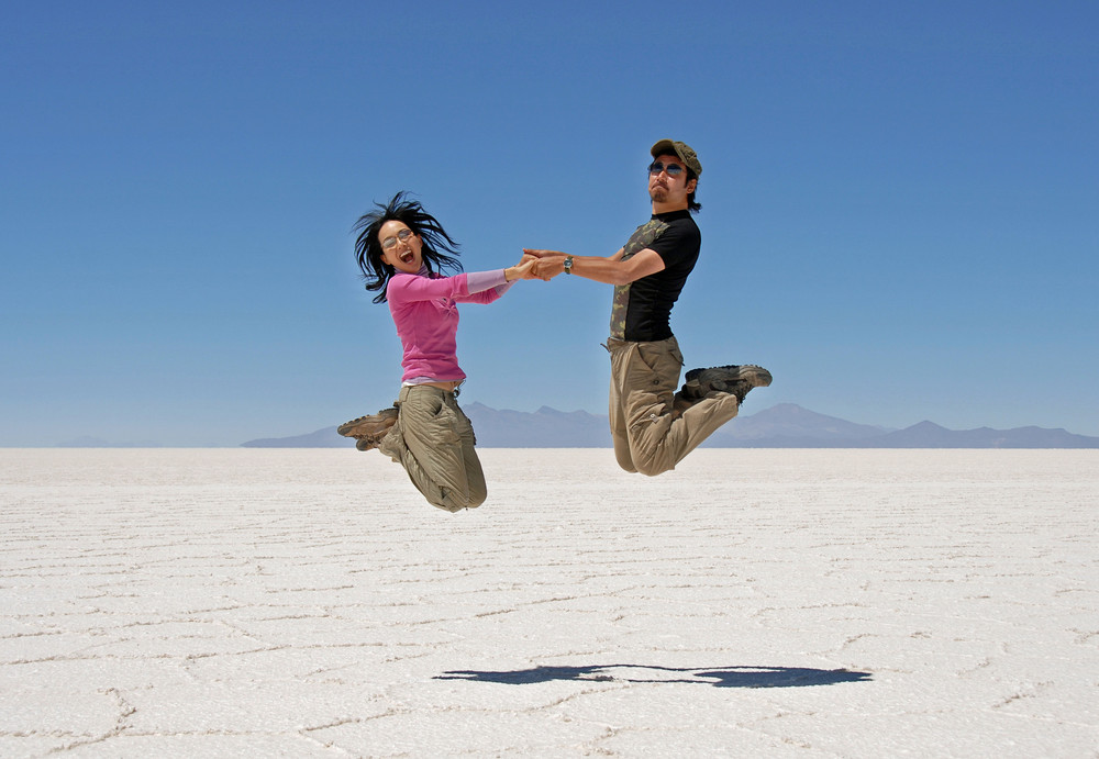 "Happy-Sprung" auf dem Salar de Uyuni in Bolivien :-) ...