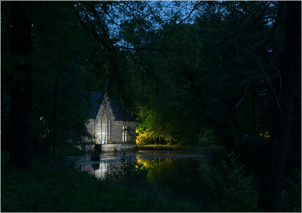 Harbke, Orangerie im Park