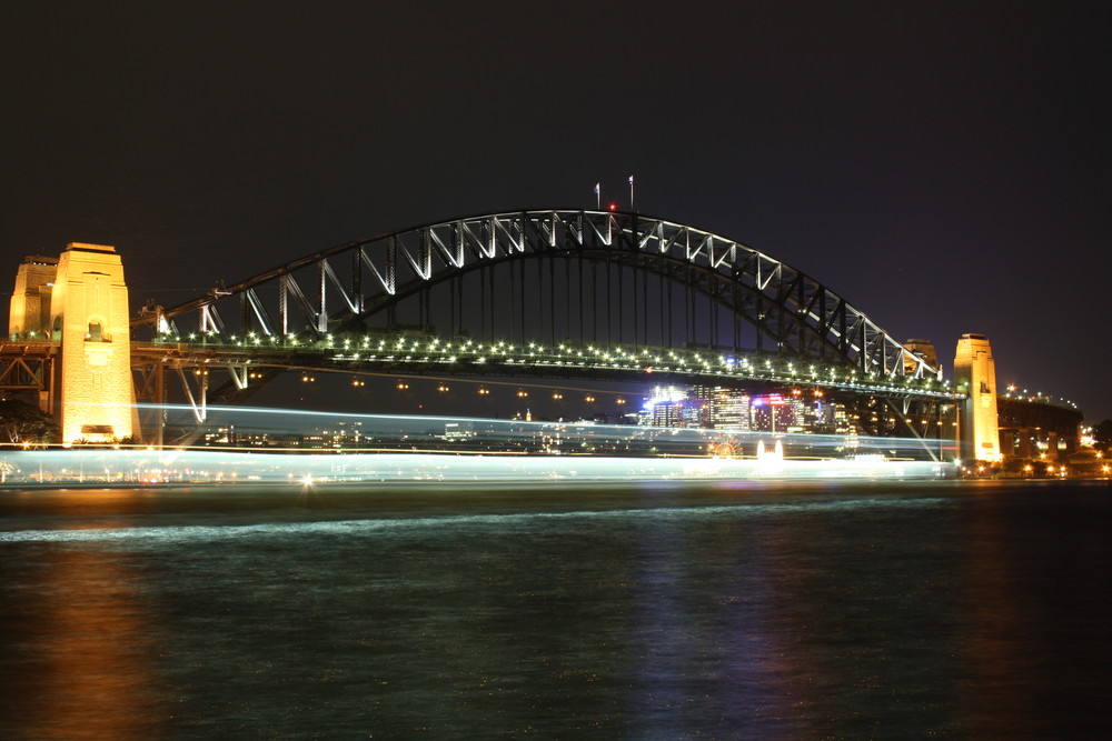 Harbour Bridge at night