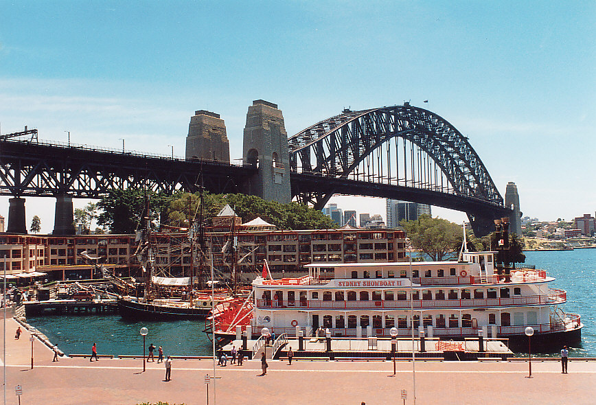 Harbour- Bridge /Sydney