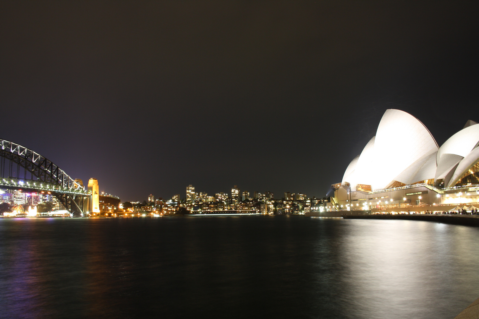 Harbour Bridge vs. Opera House