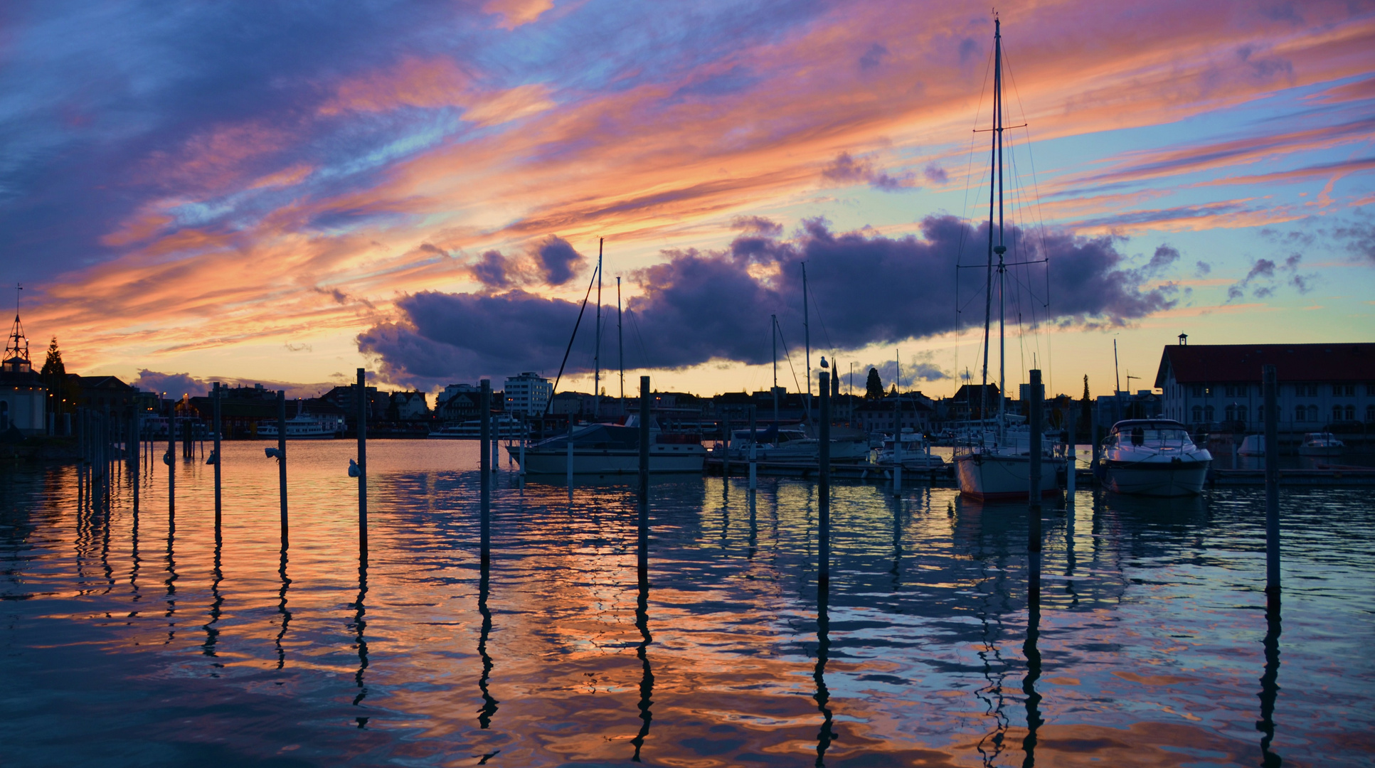 Harbour entrance with evening mood