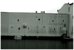 Harbour_Wall