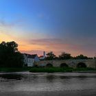 Harburg und steinerne Brücke an der Wörnitz