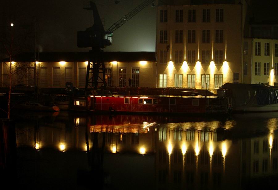 Harburger Hafen bei Nacht