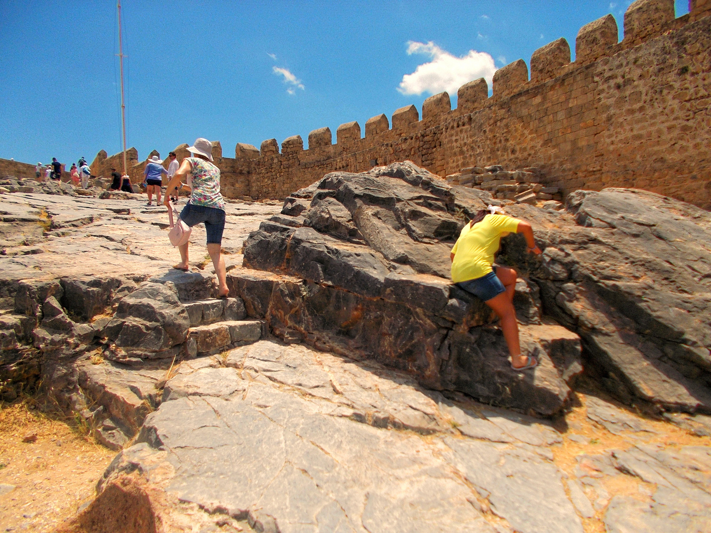 Hard way to the top Akropolis