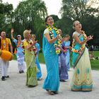 Hare Krishnas...im Englischen Garten in München.