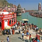 Haridware, heilige Stadt, Ort der rituellen Waschungen im Ganges 2