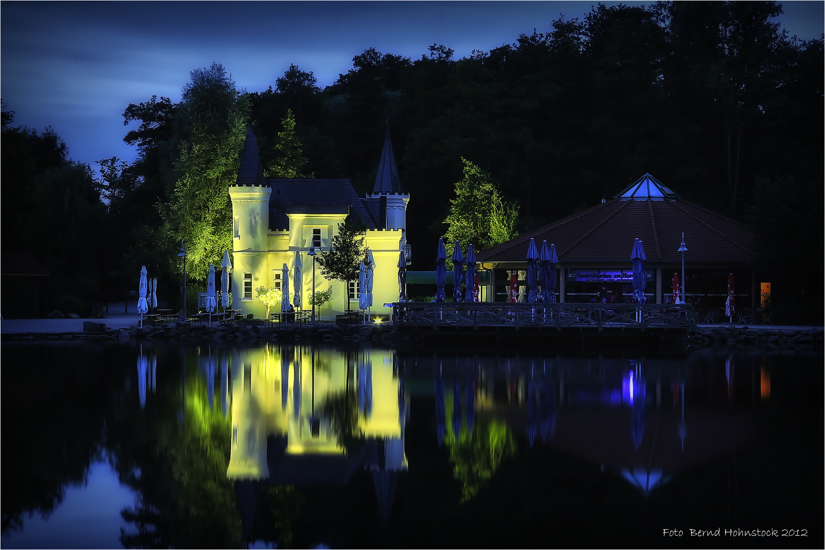 Hariksee ... Inselschlösschen ....