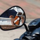 Harley Davidson im Rückspiegel
