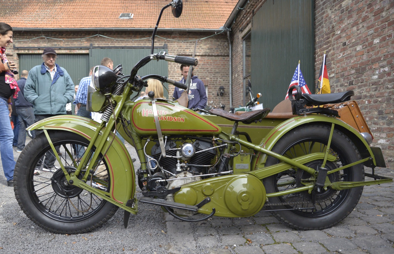 Harley Davidson mit Beiwagen