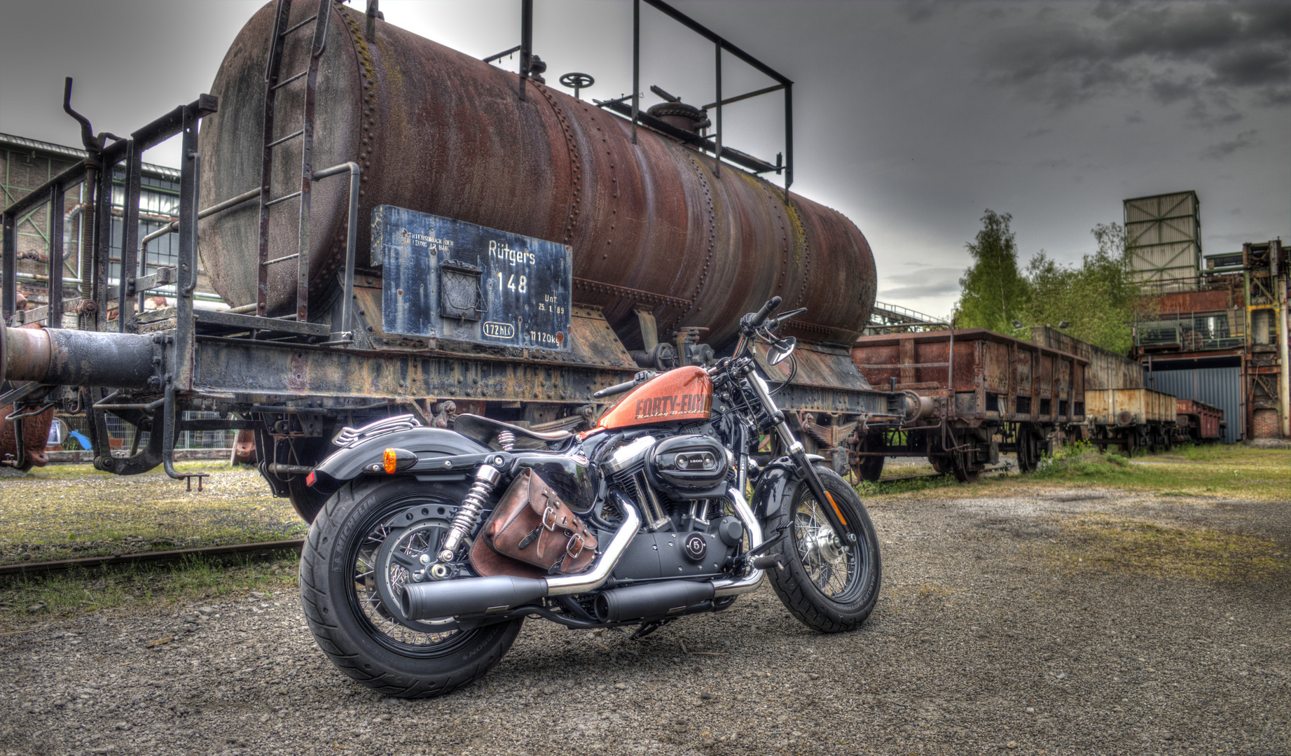 Harley meets train II