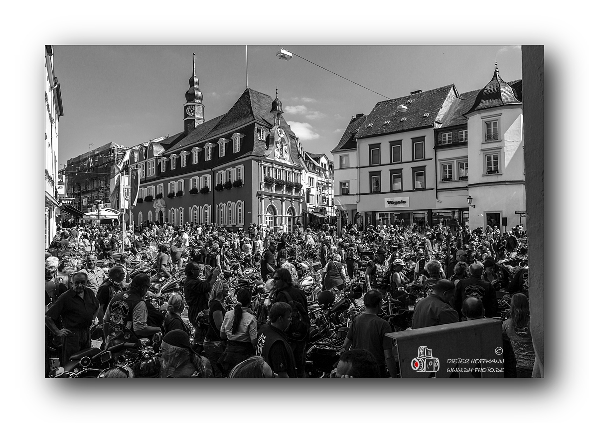 Harley und Wein 2012 ......... Ürzig - Mosel