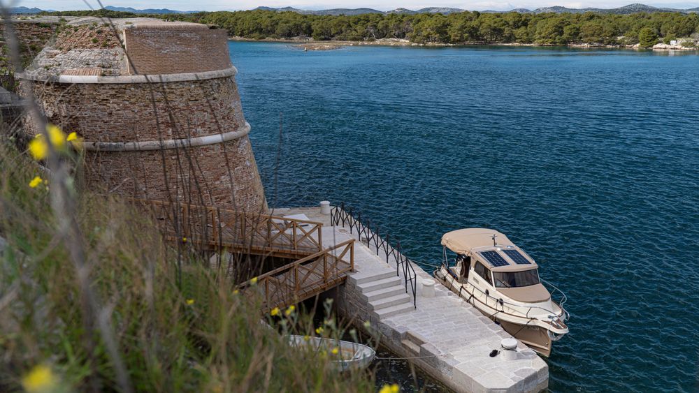 „Harmony“ an der Festung vor Šibenik