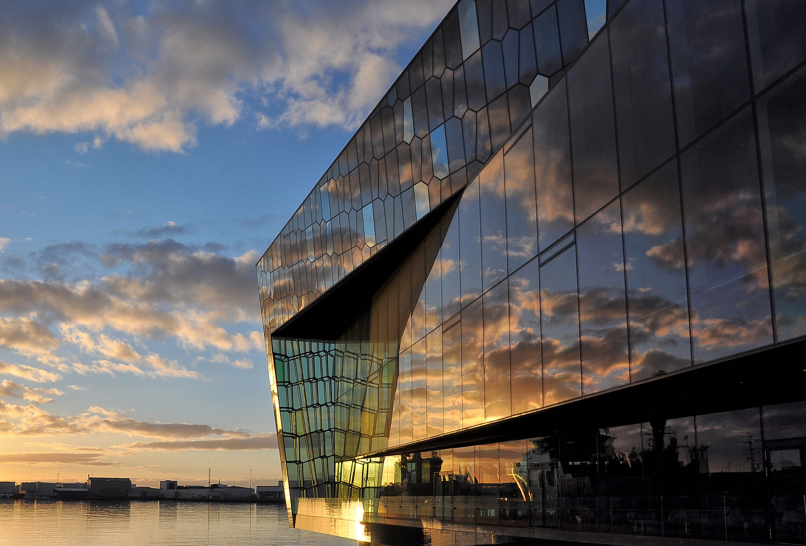 Harpa 2