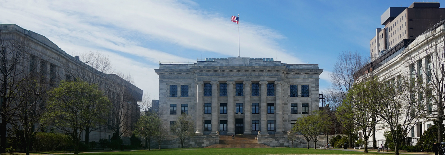 Harvard Medical School - Boston