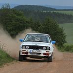 Harz-Landschaft mit Auto