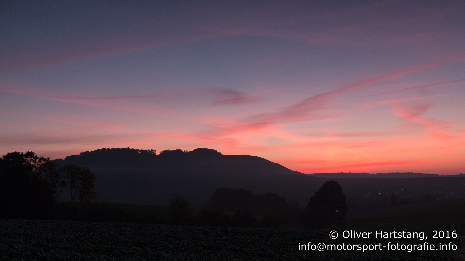 Harzberg vor Sonnenaufgang