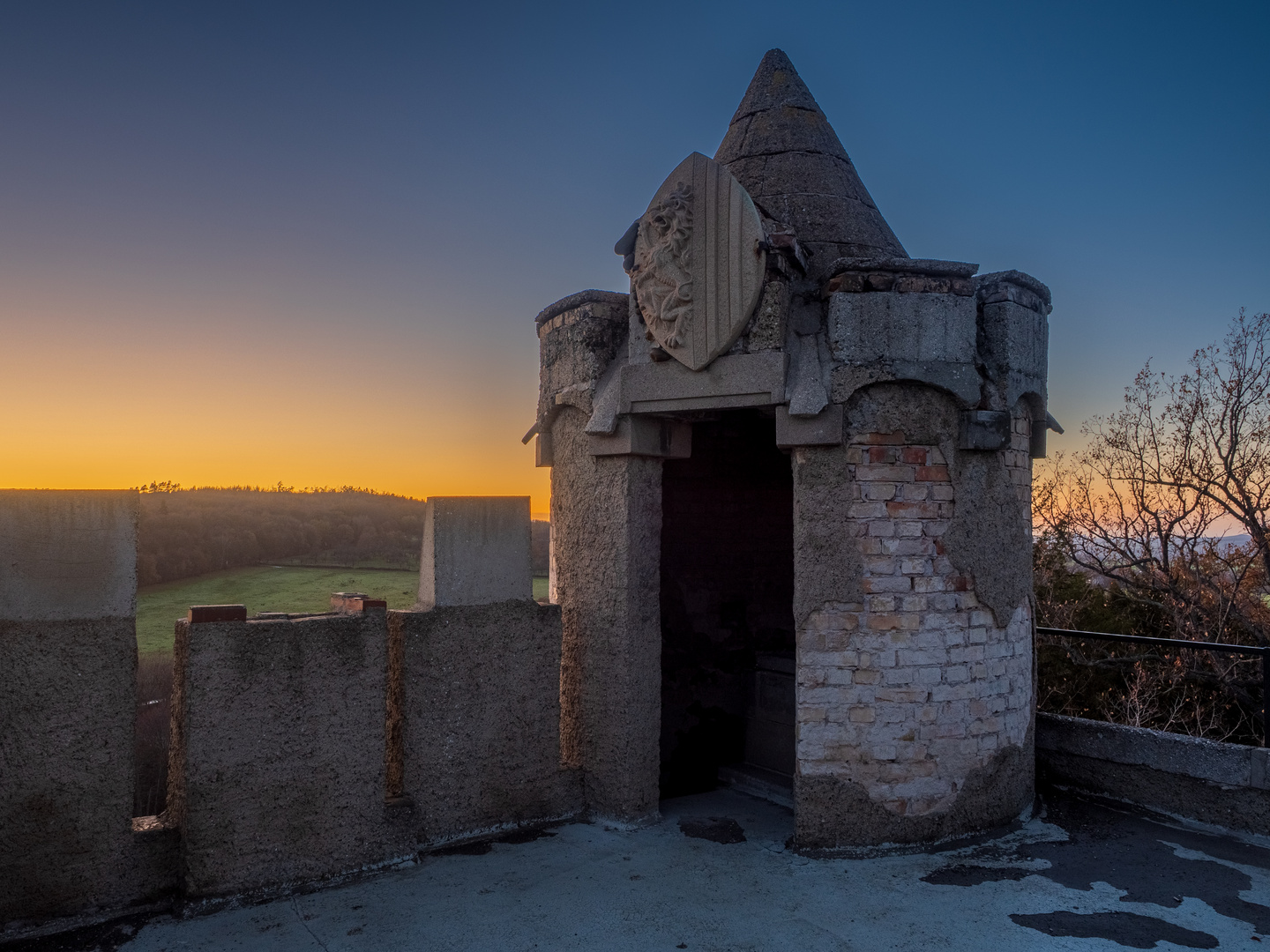 Harzblick vom Aussichtsturm der Roseburg