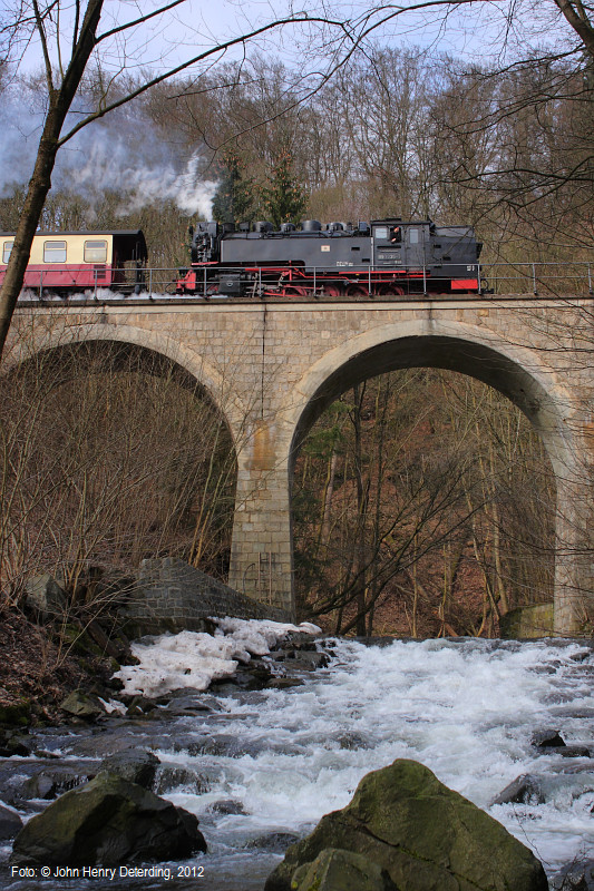 Harzquerbahn . Vom Eise befreit