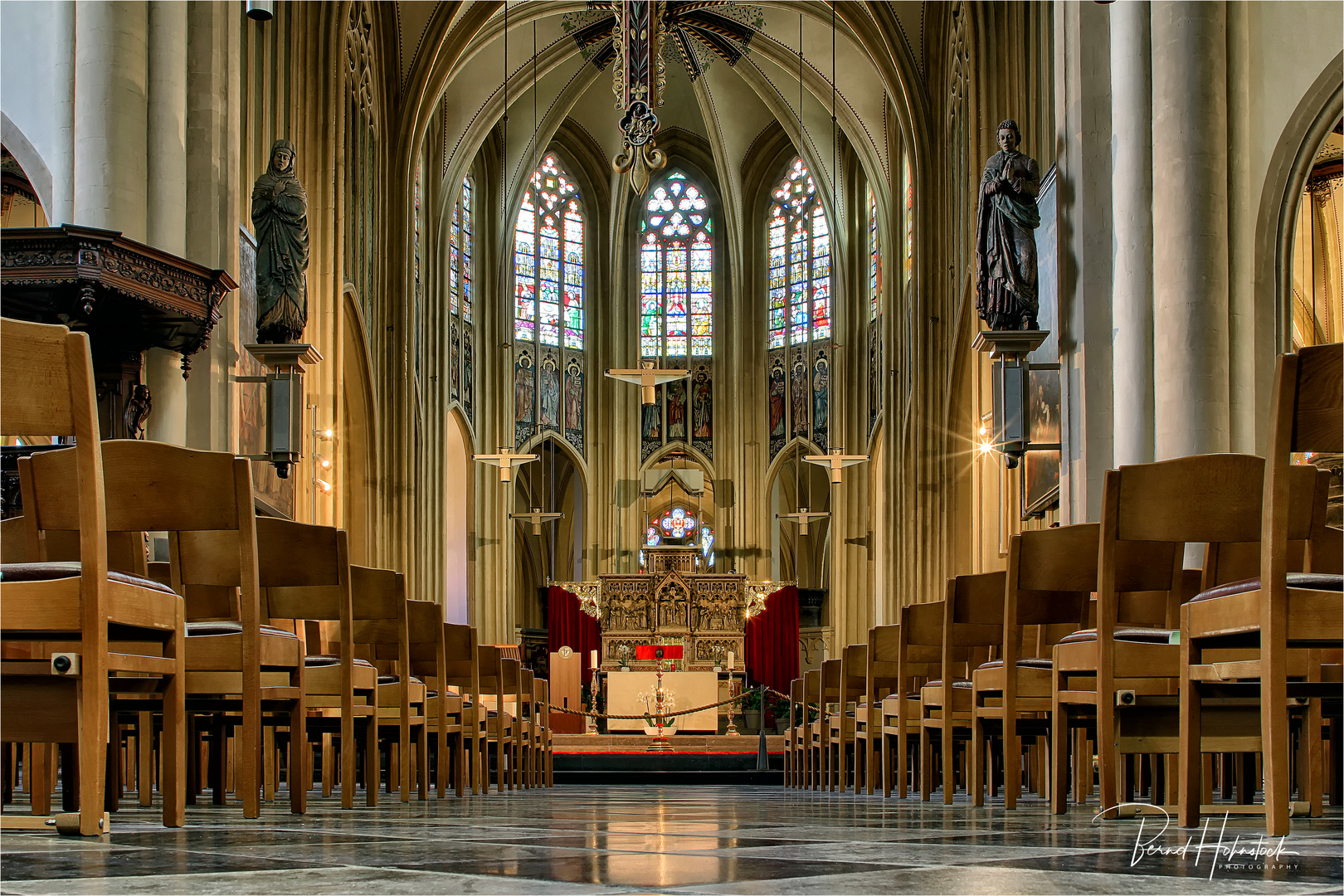 Hasselt .... St.-Quintinus-Kathedrale