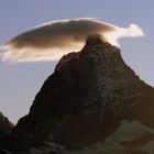 Hat das Matterhorn einen Hut,dann ist das Wetter morgen gut.