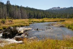 Hat Lake