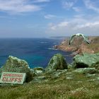 Hat sie das Schild gelesen ? Cornwall lands end