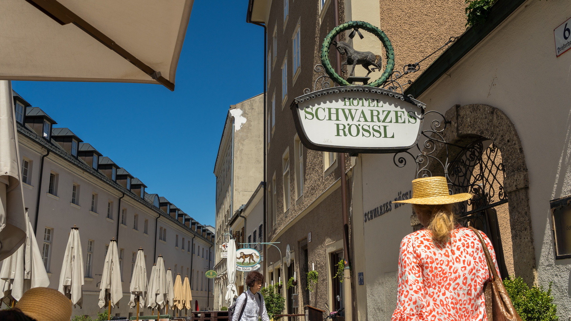 Hats on the street