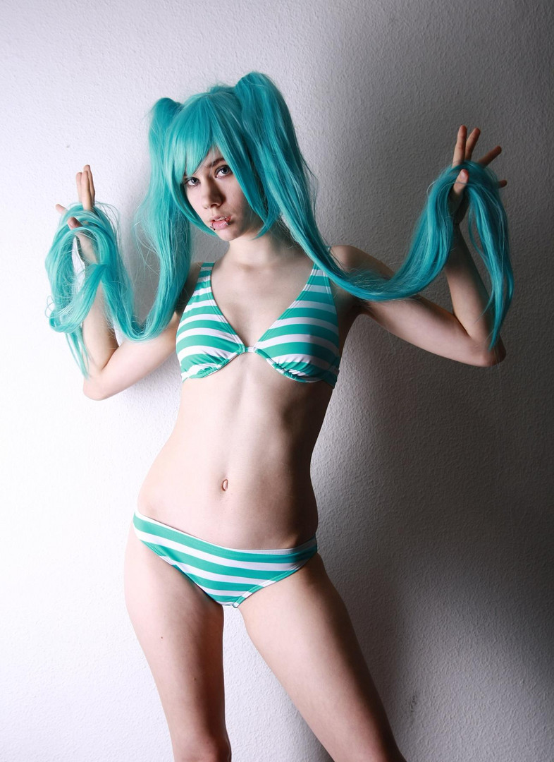 Hatsune Miku-Bikini