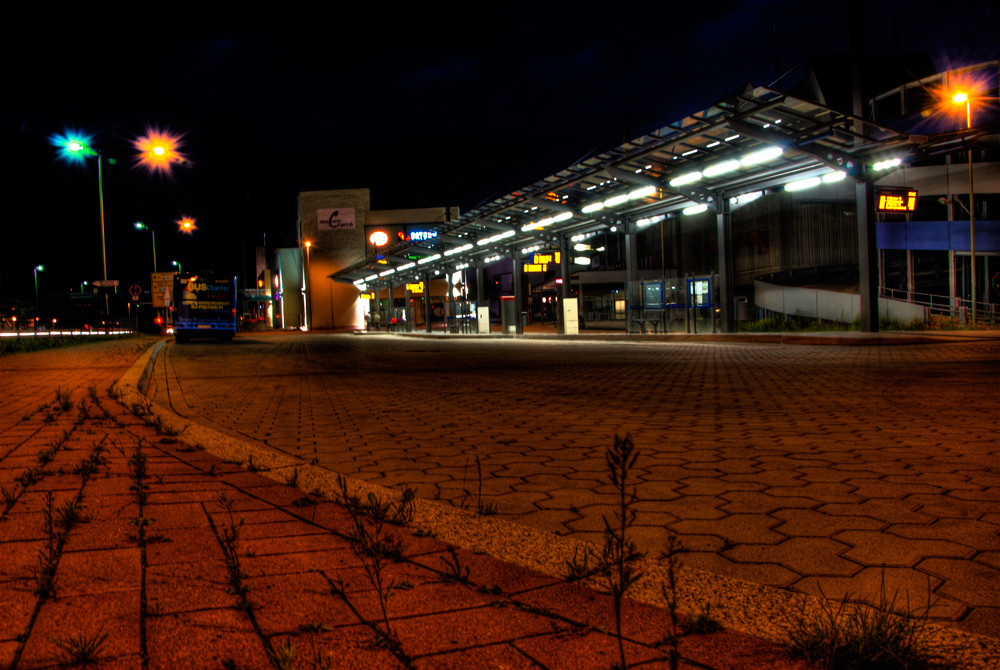 Hattingen ZOB bei Nacht